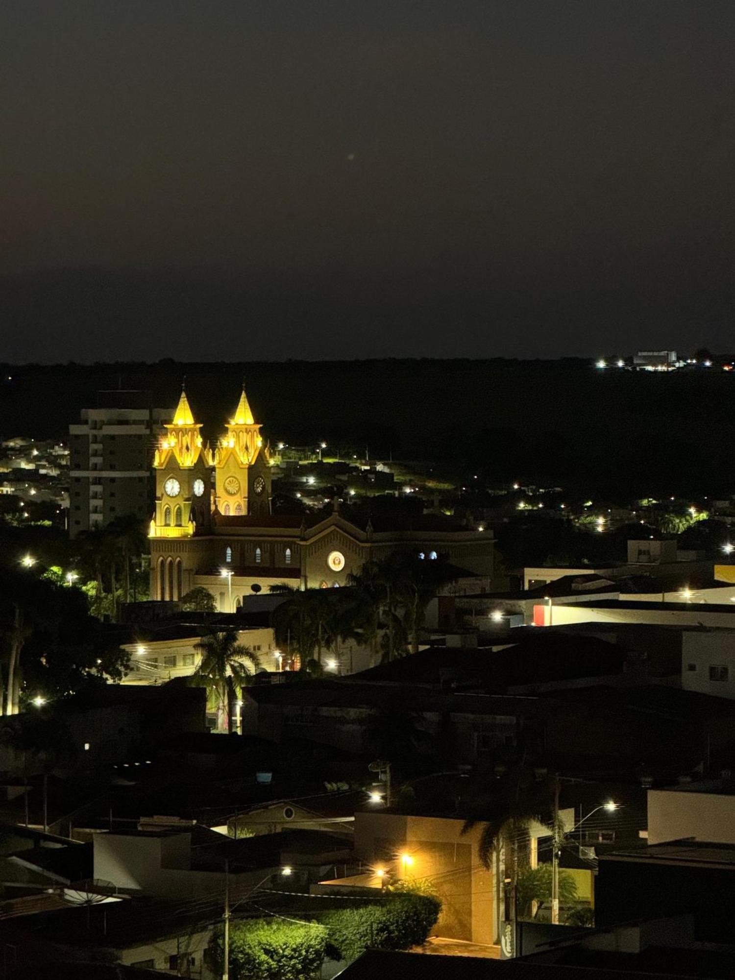 Palace Hotel Tres Poderes Frutal Экстерьер фото